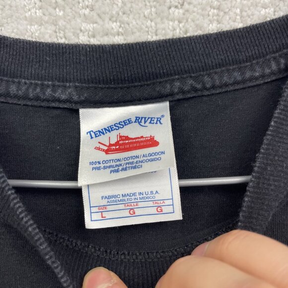 VTG Tennessee River Deer Hunter What's your sign Black Men’s Sz L T-Shirt - Picture 6 of 10